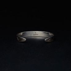 画像2: Antidote BUYERS CLUB Engraved Rose Bangle (2)