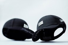 画像4: YOHJI YAMAMOTO x NEW ERA 9FORTY Cap 2020SS Metal Badge Signature Logo Undervisor (4)