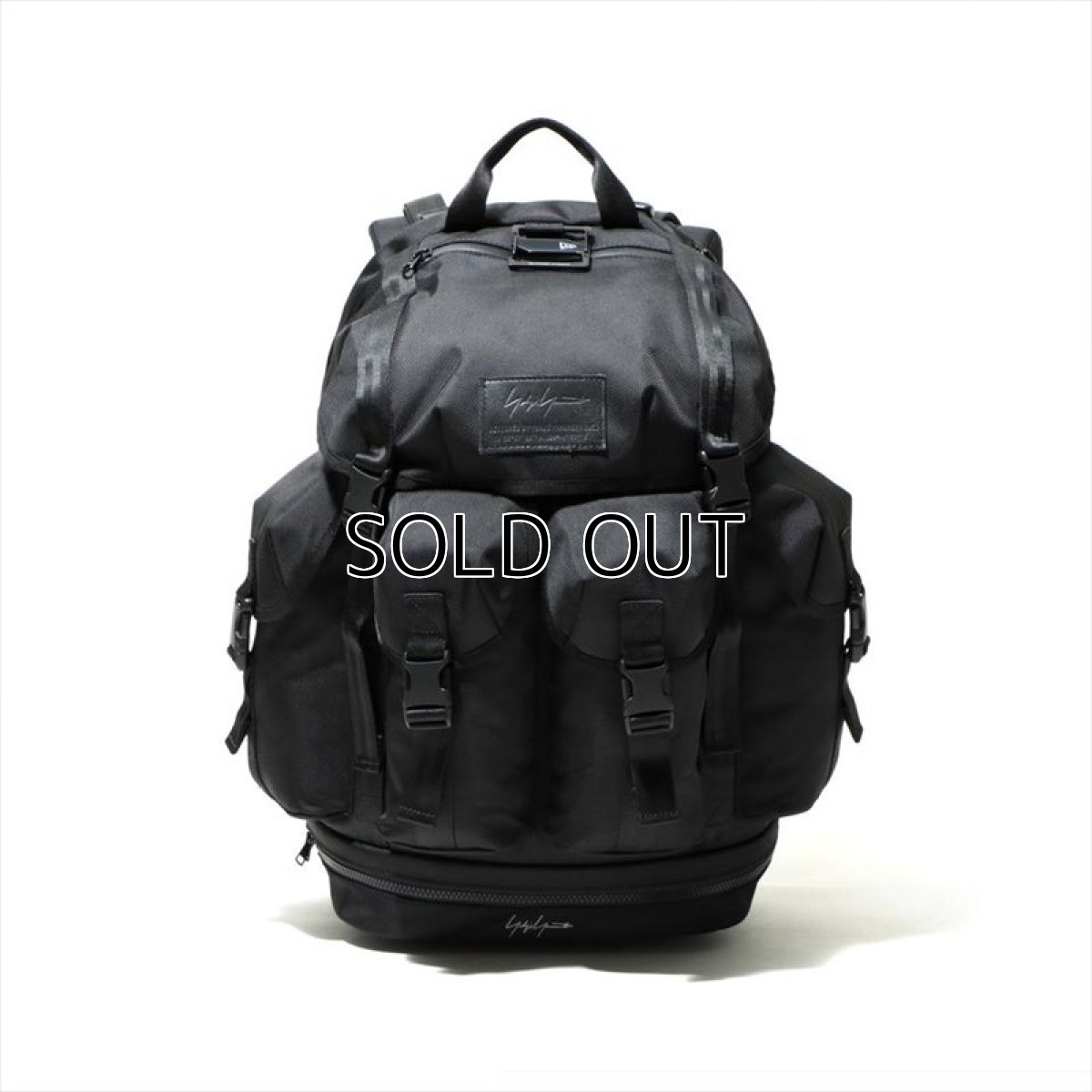 画像2: YOHJI YAMAMOTO x NEW ERA Utility 4 Pocket Pack 40L FW2020 Leather Patch (2)