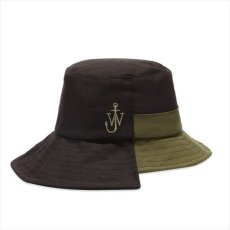 画像1: JW ANDERSON Asymmetric Bucket Hat (バケットハット) (1)