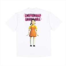 画像2: EMOTIONALLY UNAVAILABLE x SQUID GAME Doll T-Shirt (2)