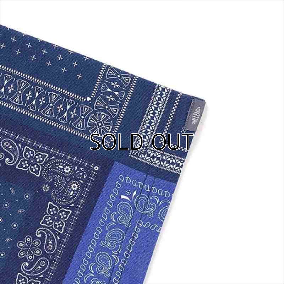 画像5: CHALLENGER Bandana Tee (Tシャツ) (5)