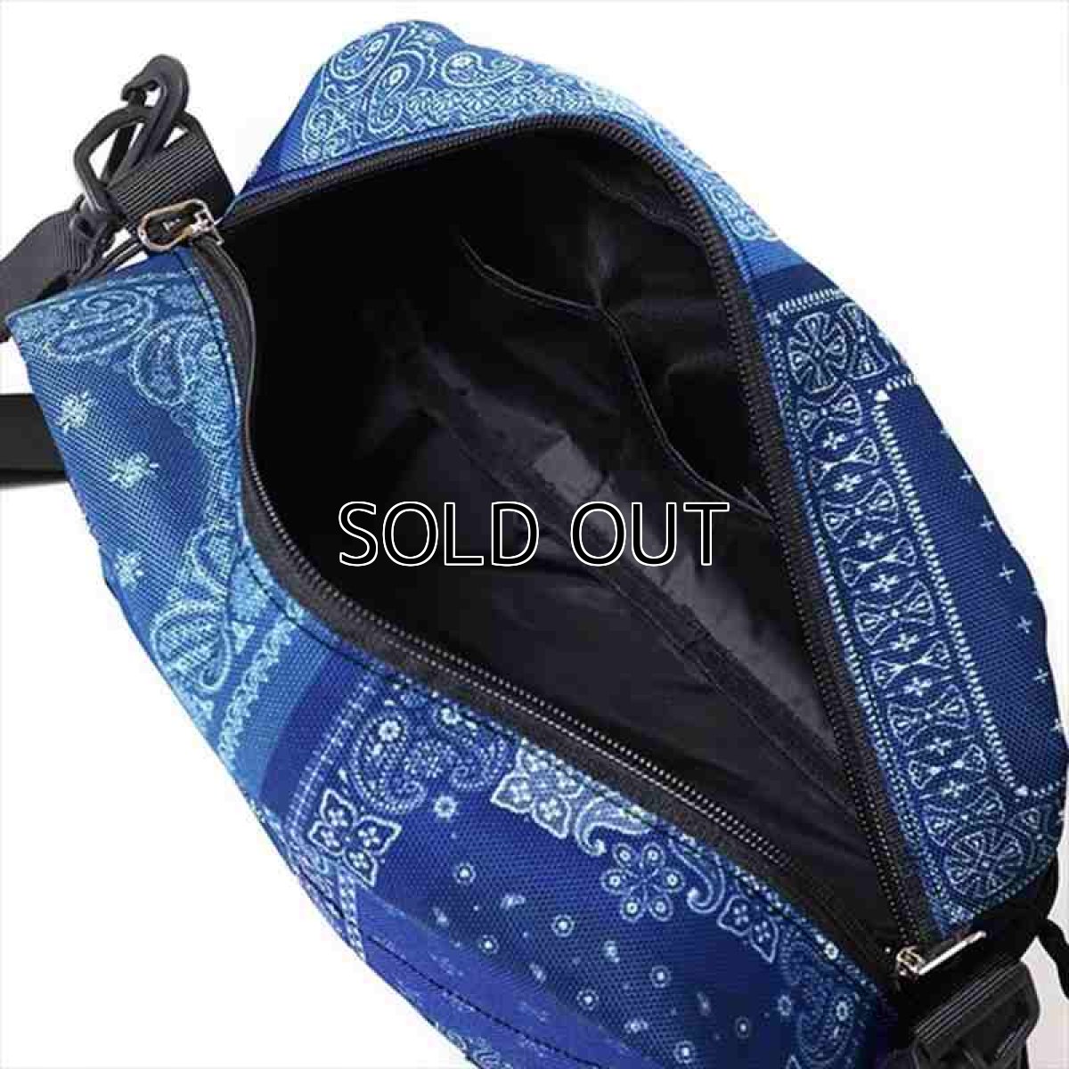 画像6: CHALLENGER Bandana Shoulder Pouch (ポーチ) (6)