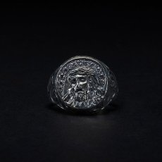 画像2: Antidote BUYERS CLUB Engraved Jesus Ring (2)