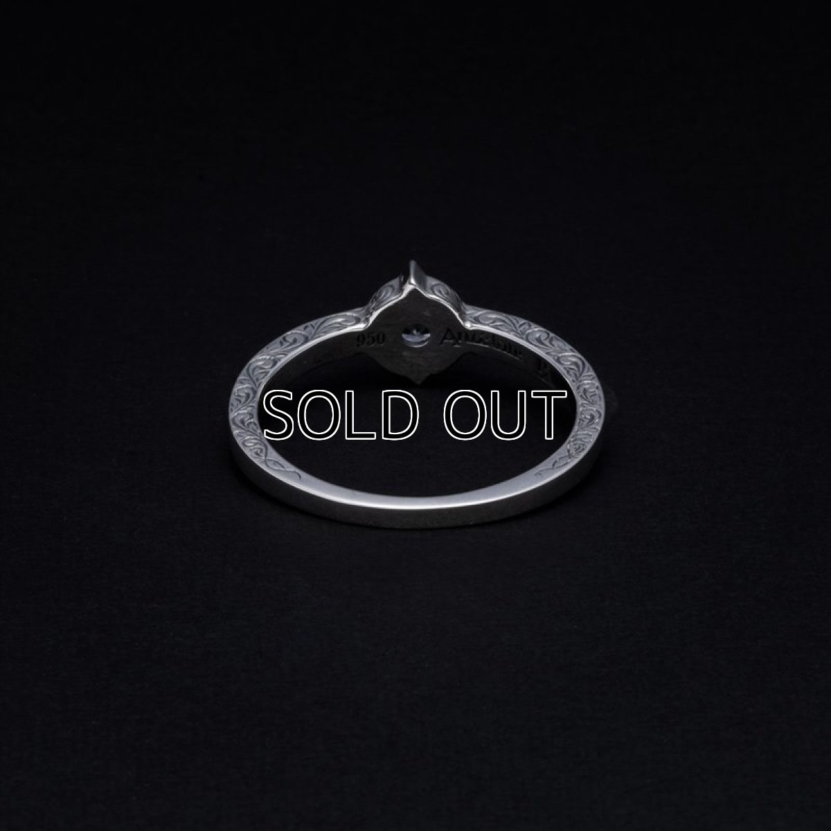 画像3: Antidote BUYERS CLUB Engraved Cutstone Ring (3)