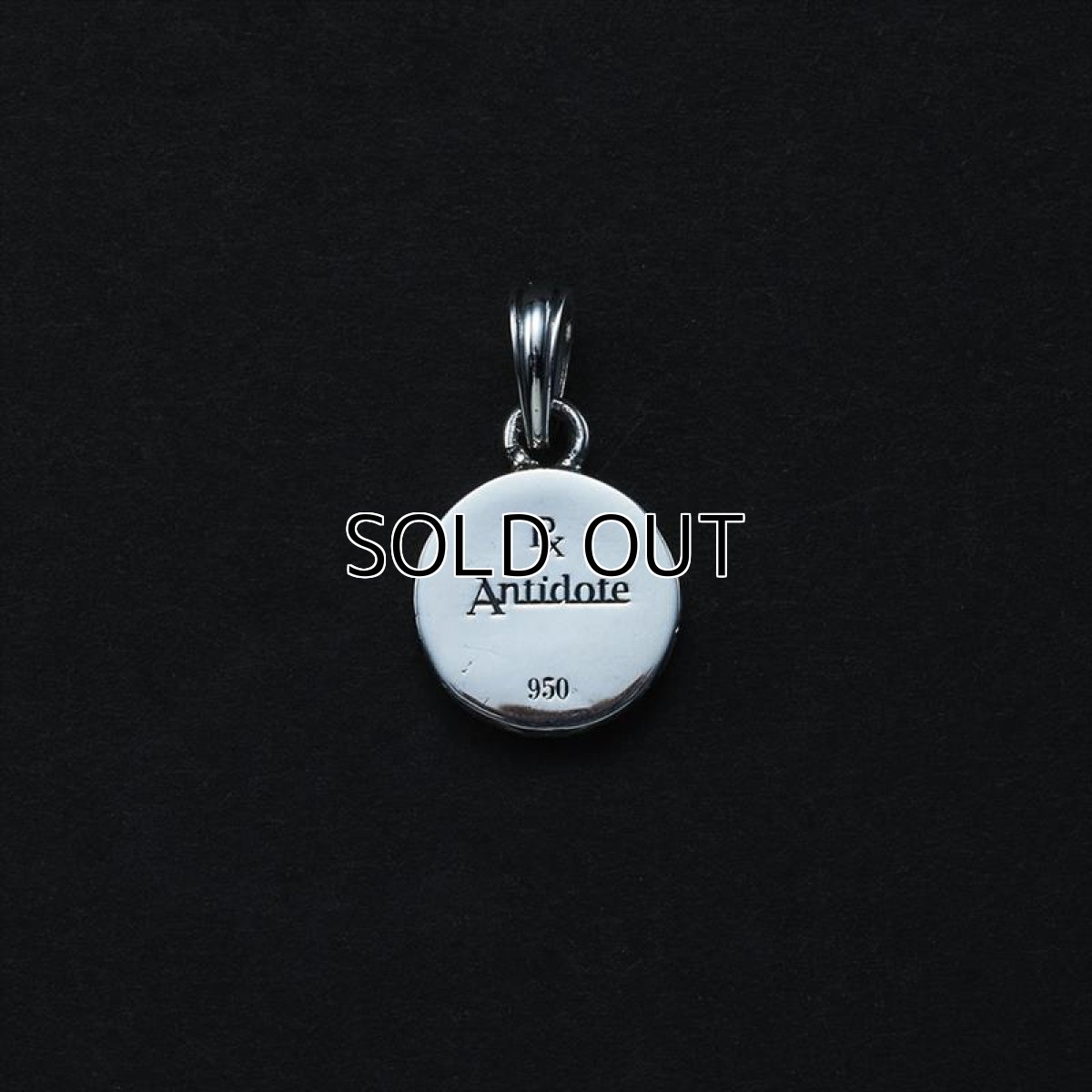 画像2: Antidote BUYERS CLUB Engraved Jesus Pendant (2)