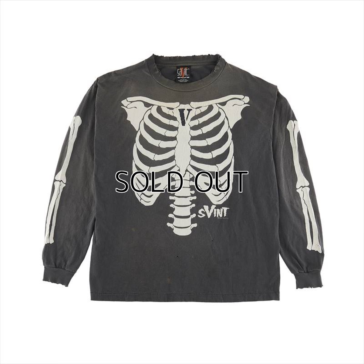 画像1: ©SAINT Mxxxxxx x VLONE L/S T-Shirt Bone (ロングスリーブTシャツ) (1)