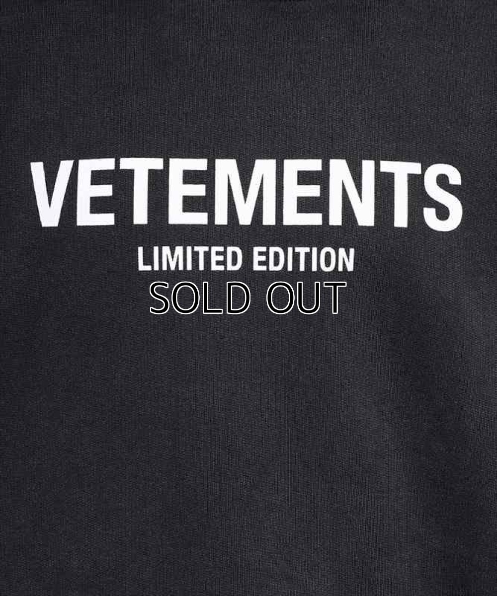 画像3: VETEMENTS ヴェトモン Logo Limited Edition Hoodie (パーカー) (3)