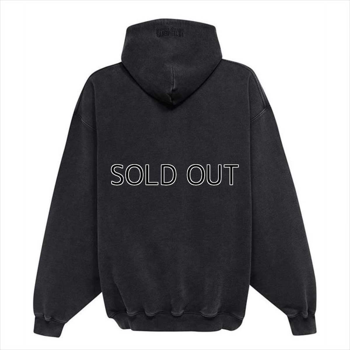 画像2: VETEMENTS ヴェトモン Logo Limited Edition Hoodie (パーカー) (2)