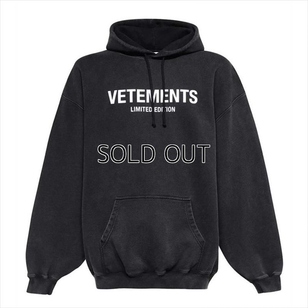 画像1: VETEMENTS ヴェトモン Logo Limited Edition Hoodie (パーカー) (1)