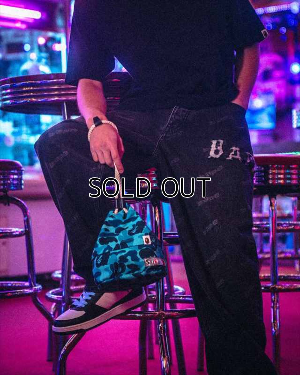 画像3: ©SAINT Mxxxxxx A BATHING APE AP_ROPE SNAP BAG Blue Camo (バッグ) (3)