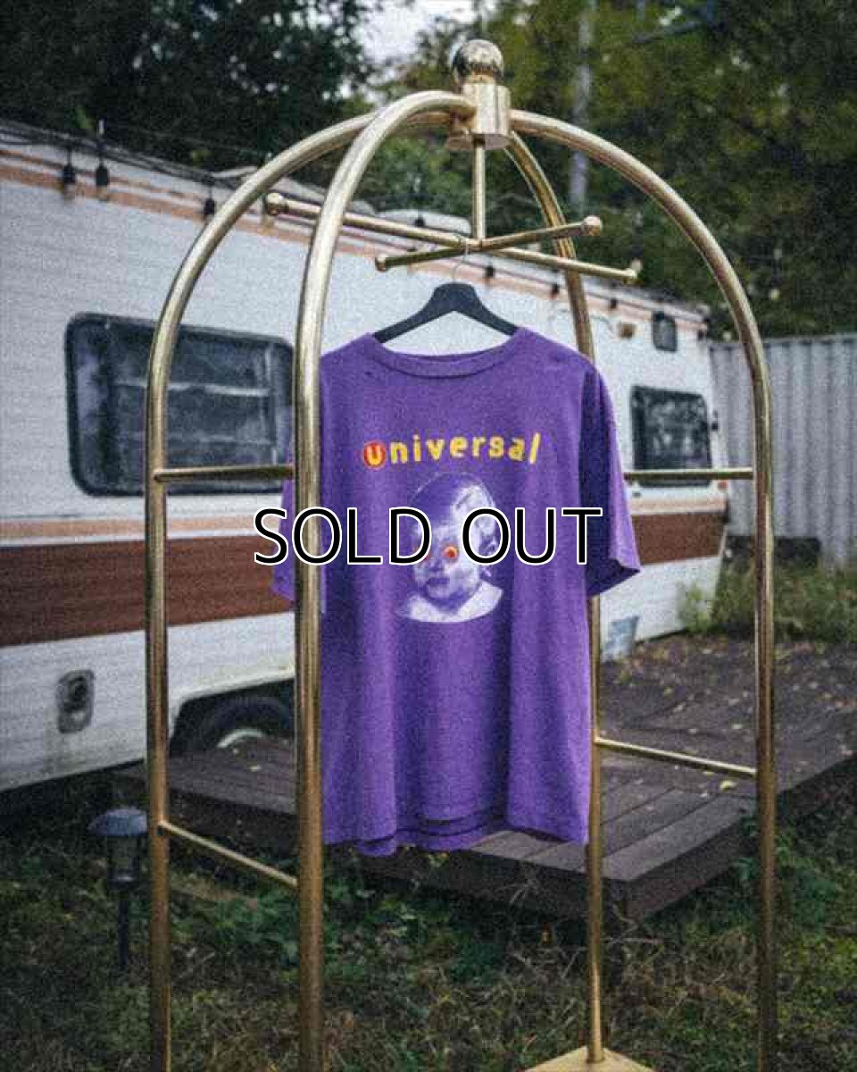 画像3: ©SAINT Mxxxxxx SS TEE UNIVERSAL Purple (Tシャツ) (3)