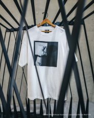 画像3: ©SAINT Mxxxxxx x ROBERT MAPPLETHORPE MT_SS TEE PICTURES White (Tシャツ) (3)