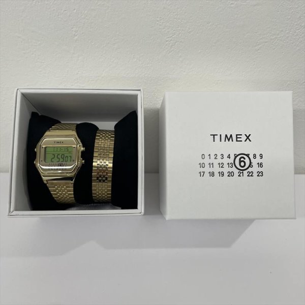 MM6 Maison Margiela x TIMEX T80 Gift Set