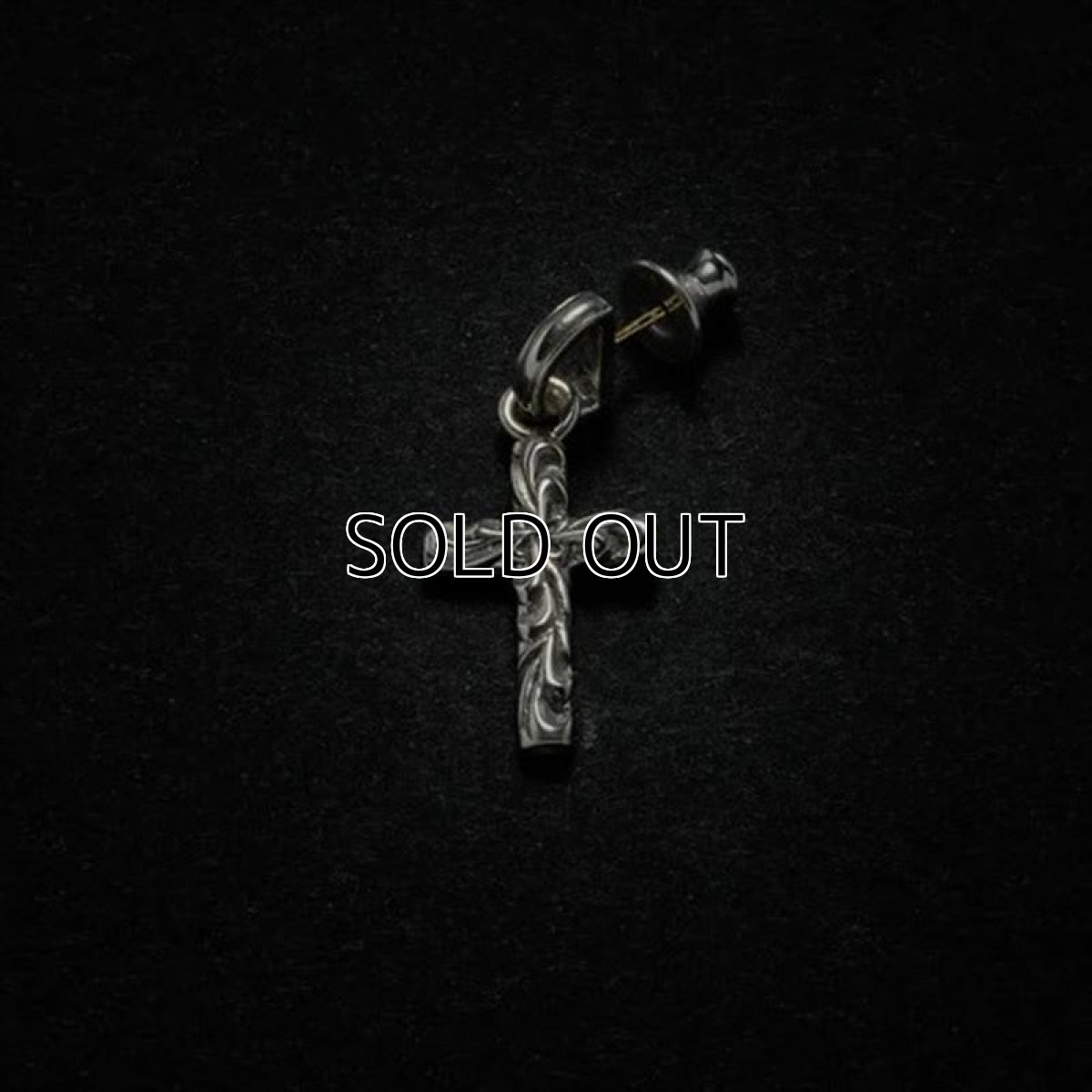 画像1: Antidote BUYERS CLUB Ornament Cross Earring (ピアス) (1)