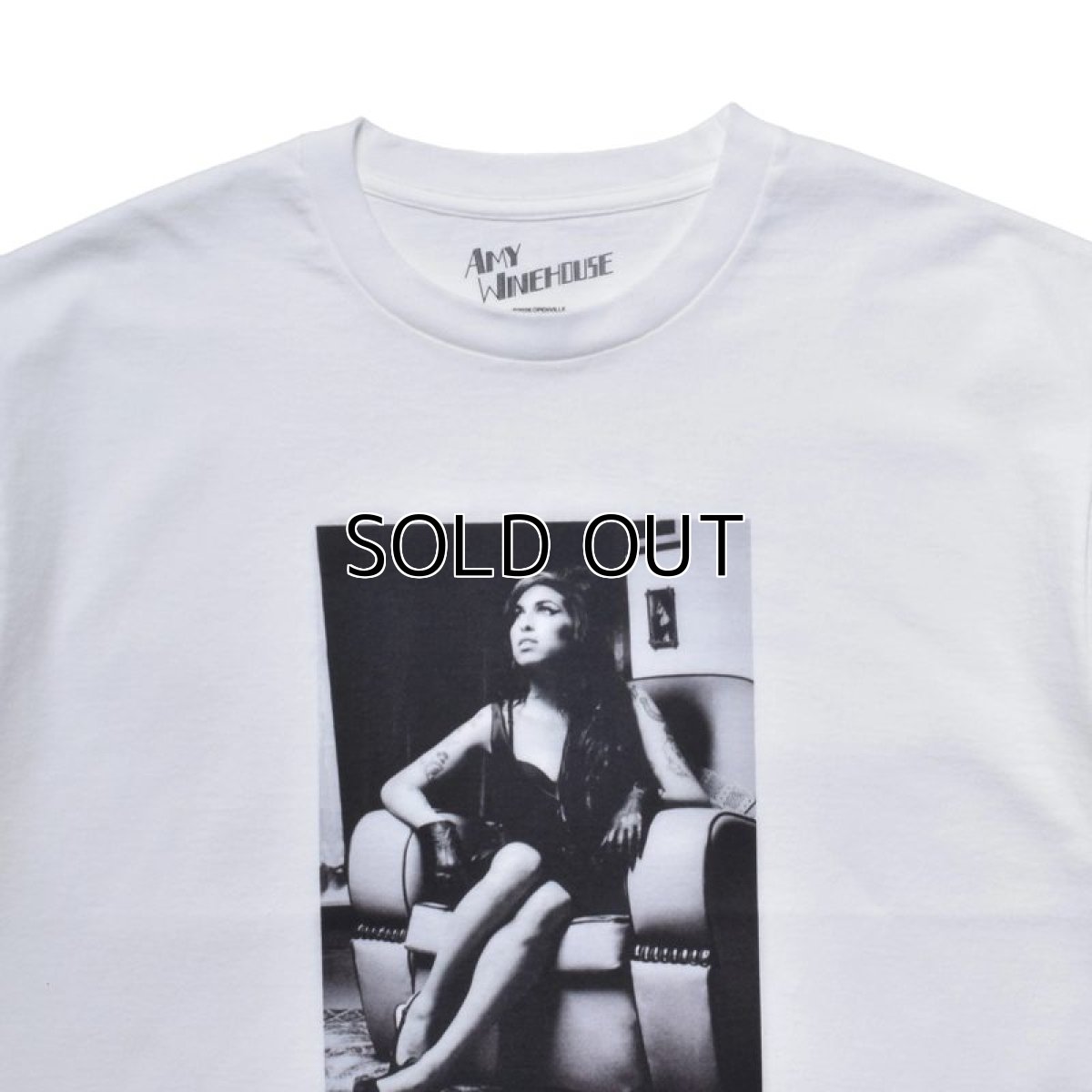 画像2: MINEDENIM x Amy Winehouse "Sitting On A Chair" Photo S/S Tee (Tシャツ) (2)