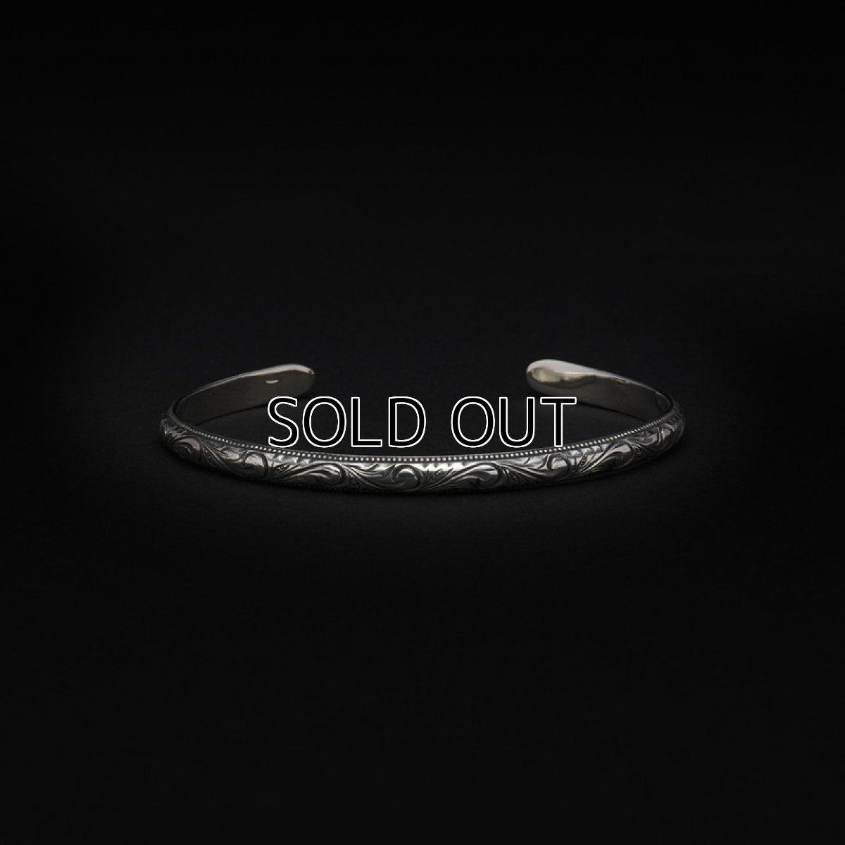 画像1: Antidote BUYERS CLUB Engraved Narrow Bangle (バングル) (1)
