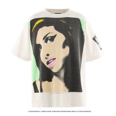 画像1: ©SAINT Mxxxxxx x AMY WINEHOUSE AMY_SS T-SHIRT BACK TO BLK White (Tシャツ) (1)
