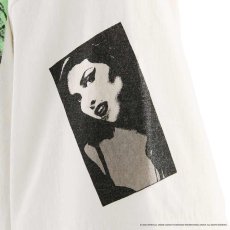 画像2: ©SAINT Mxxxxxx x AMY WINEHOUSE AMY_SS T-SHIRT BACK TO BLK White (Tシャツ) (2)