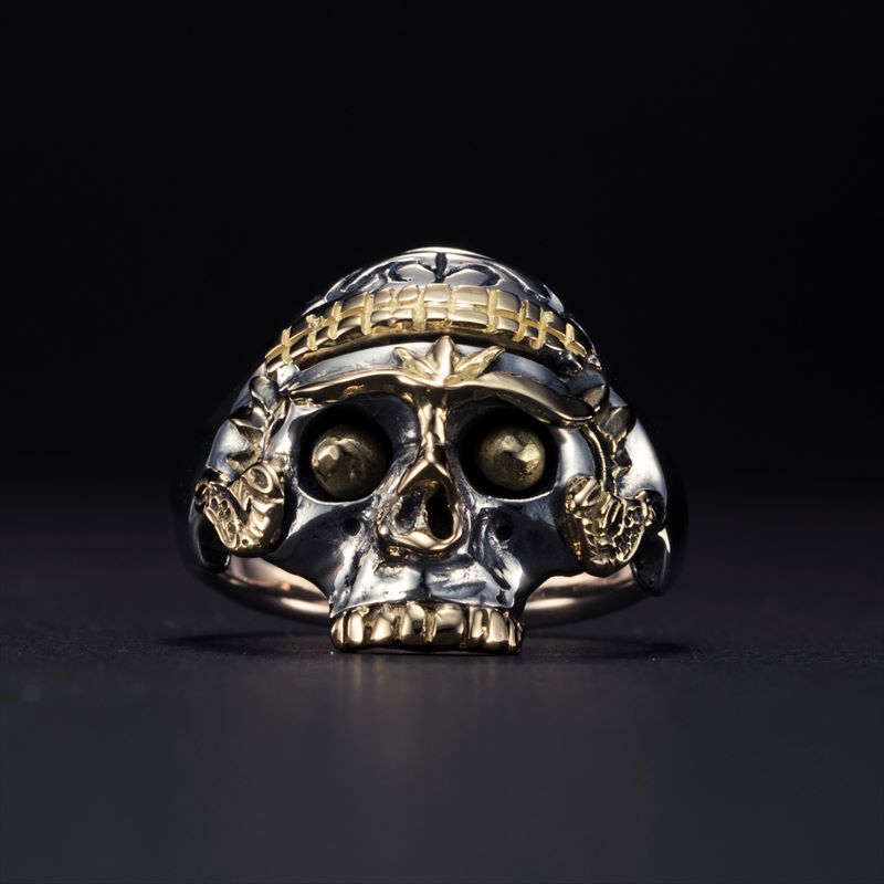 Antidote BUYERS CLUB Tibetan Skull Ring Silver/Gold