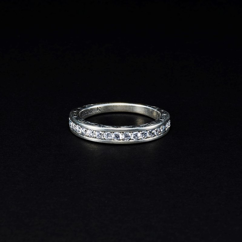 Antidote BUYERS CLUB Engraved Pave Ring